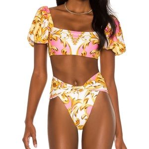 Agua Bendita x Revolve Calista Bikini top. Pink brocade. Size small